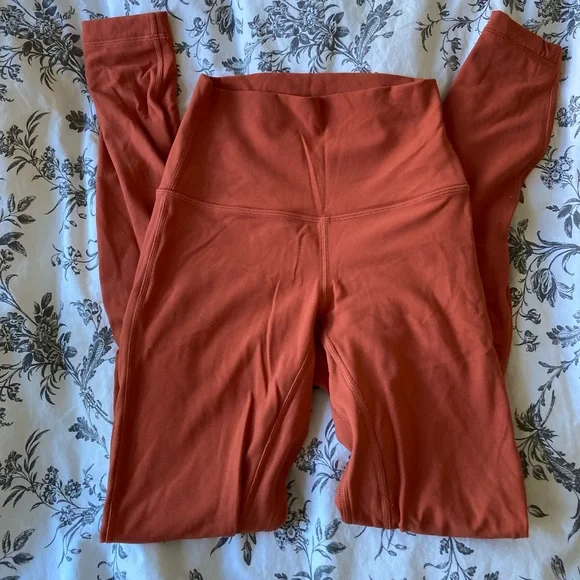 Lulu High rise leggings - Picture 1 of 3